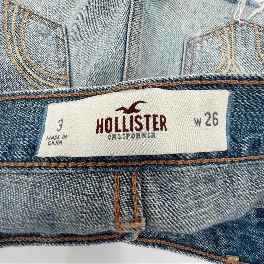 Hollister Women's Distressed Frayed Hem Jean Shorts Size w3/26
